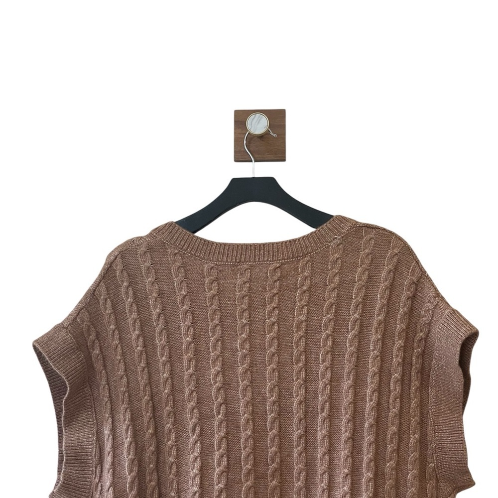NWT Cupcakes & Cashmere V-Neck Cable Knit Sweater Vest - Picture 4 of 9